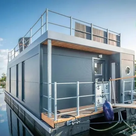Hausboot Ran Mit Dachterrasse In Holiday home Schleswig