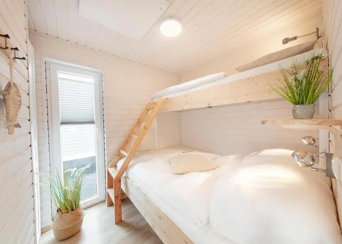 Hausboot Rán Mit Dachterrasse In *